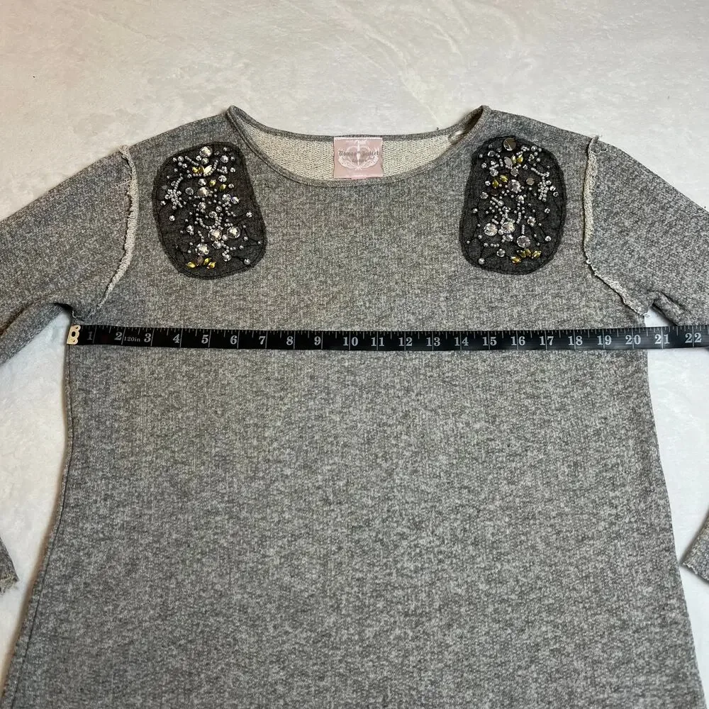Romeo & Juliet Couture Embellished Shoulder Relaxed Fit Sweatshirt Size Small